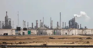 এলএনজি উৎপাদন বন্ধের অভিযোগ নাকচ কাতারের